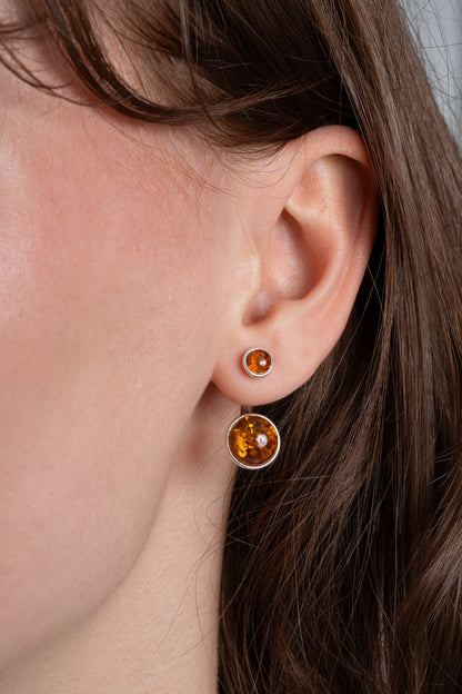 Srebrne dwuczęściowe kolczyki z bursztynem