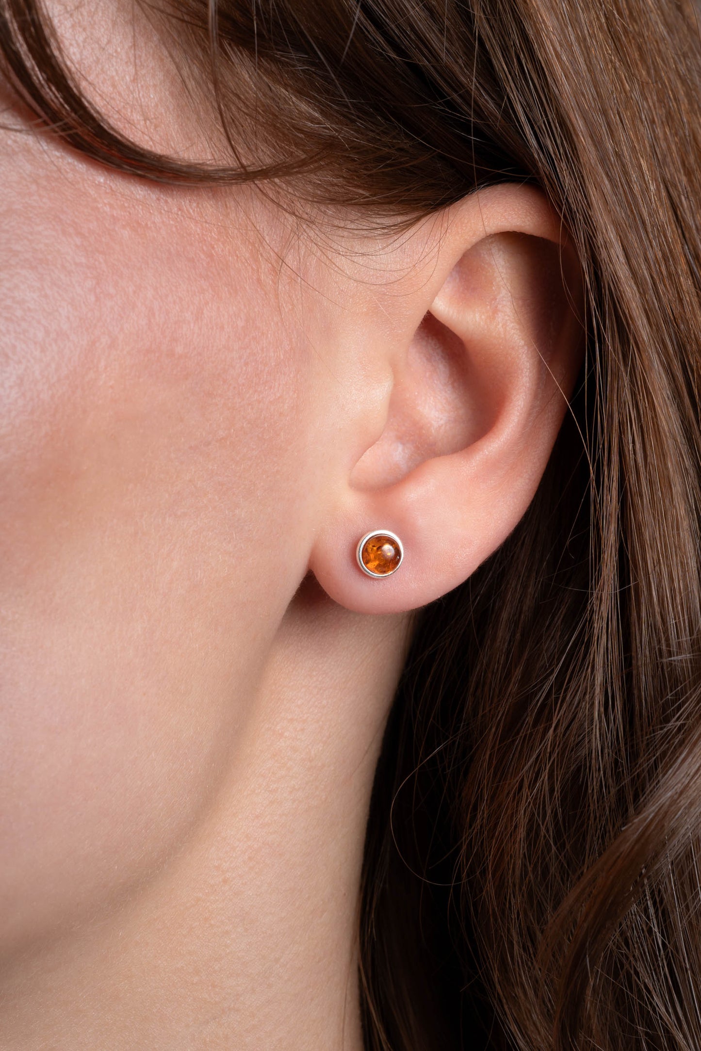 Srebrne dwuczęściowe kolczyki z bursztynem