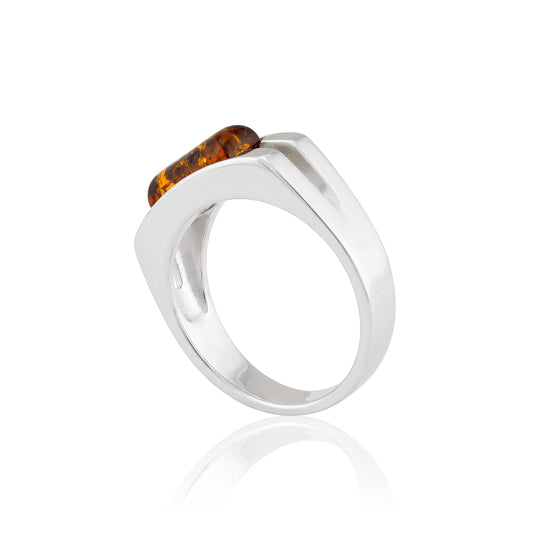Srebrny pierścionek z prostokątnym bursztynem